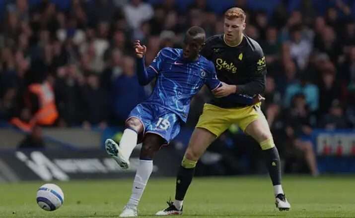 Jackson nets to send Chelsea back into Champions League place