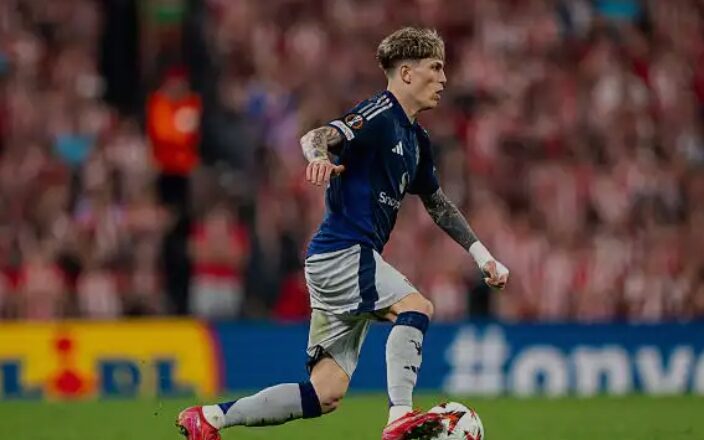 Alejandro Garnacho to Chelsea transfer update amid Christopher Nkunku claim