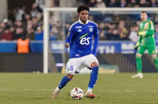 Arsenal pushing to sign £18m Chelsea midfielder ahead of PSG
