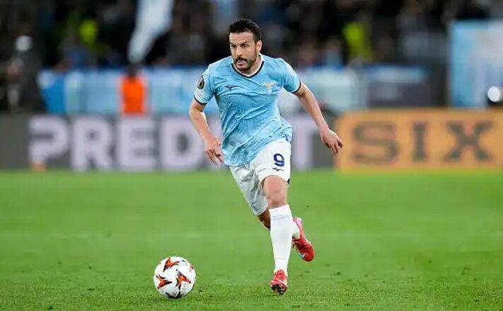 Pedro set to sign new contract with Lazio as he turns 38