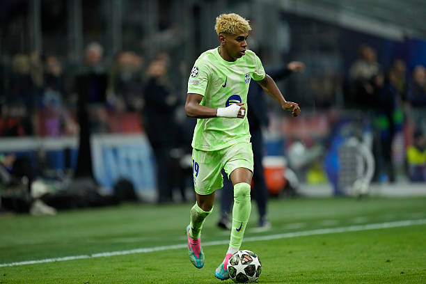 Barcelona star Lamine Yamal reveals his favourite players and grounds