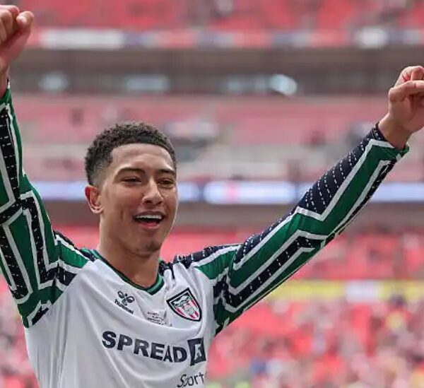 Borussia Dortmund Continue Pursuit of Jobe Bellingham into the Weekend