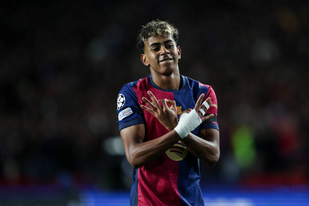 Yamal to sign new contract and be handed No. 10 shirt when he turns 18