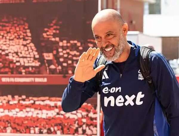 Nuno Espirito Santo signs new three-year Nottingham Forest contract