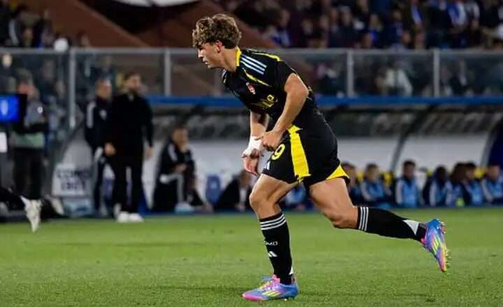 Nico Paz responds to Real Madrid return links