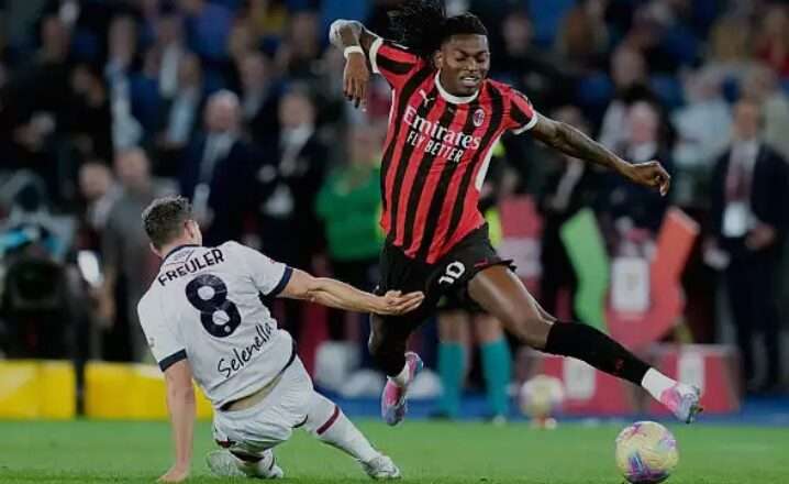 Bayern Munich send initial bid for Milan’s Rafael Leao