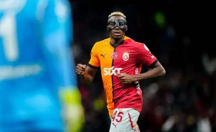 Osimhen opens the door for Man United move after rejecting huge offer