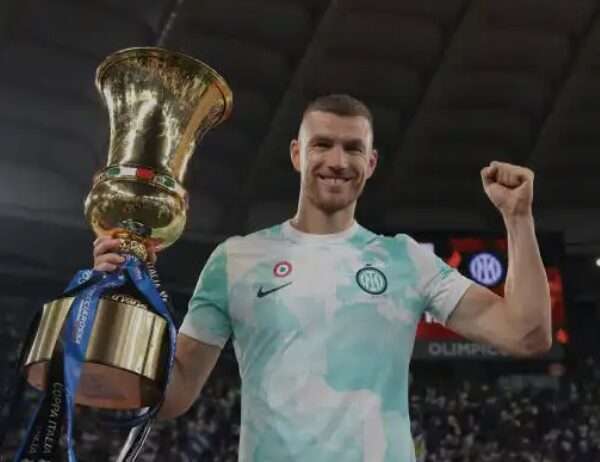 Fiorentina strikers situation: Dzeko, Kean, Esposito