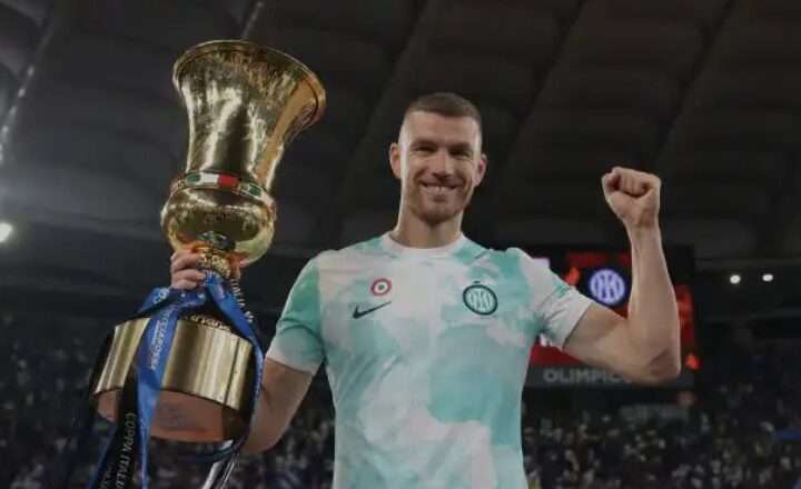 Fiorentina strikers situation: Dzeko, Kean, Esposito