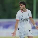 Andrea Di Siena signs first professional contract with Milan