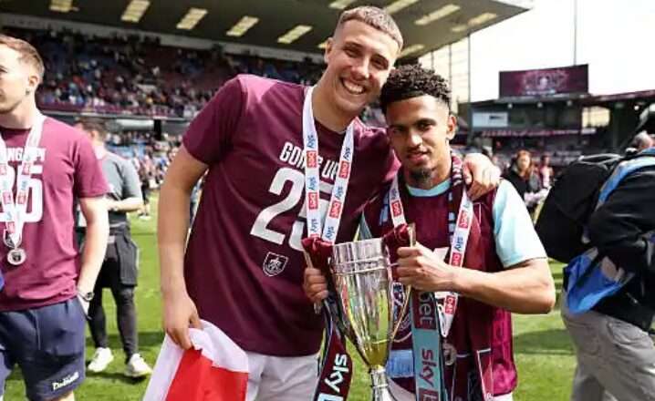 Tottenham “In talks” for defender but Burnley hold firm on £50m fee