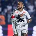Neymar scores as Santos defeats Flamengo in the Brazilian Série A