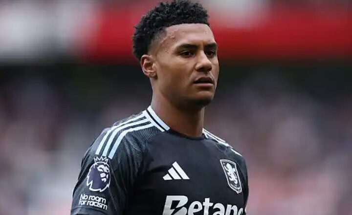 Man United suffer major blow in the race to sign £60m forward
