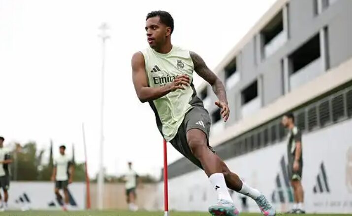 Real Madrid ‘lower’ Rodrygo price amid Arsenal links as Zinchenko approach made