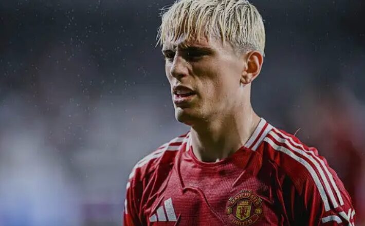 man united fc transfer news